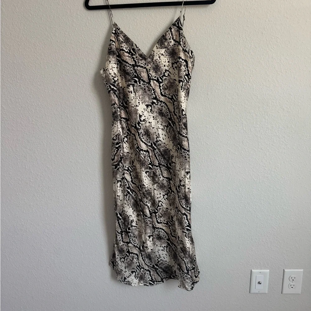 CAMI NYC THE RAVEN SILK BIAS SLIP DRESS | Snake Print | Size L - Picture 3 of 7